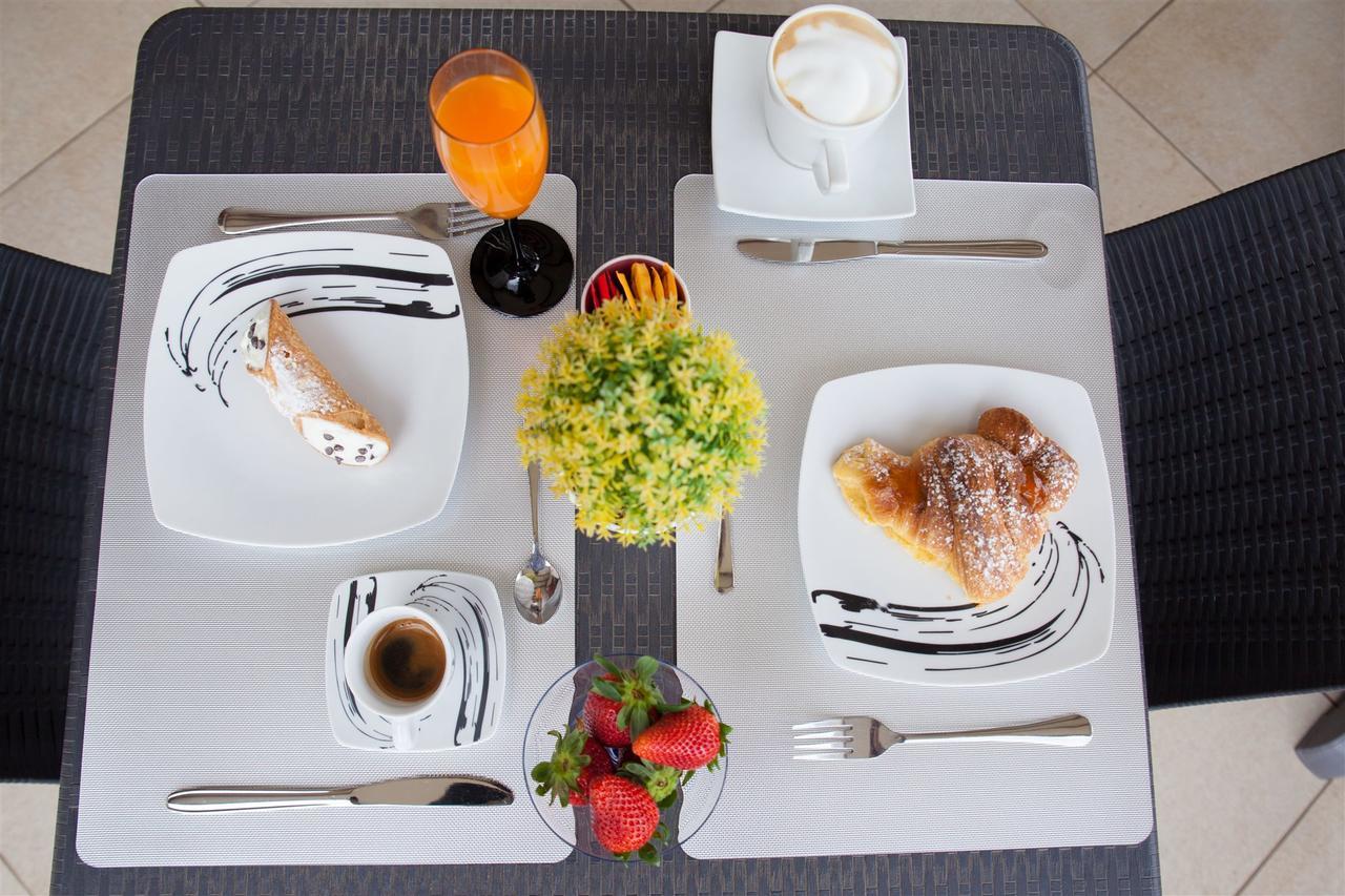 Bed and Breakfast Kristal à San Vito Lo Capo Extérieur photo